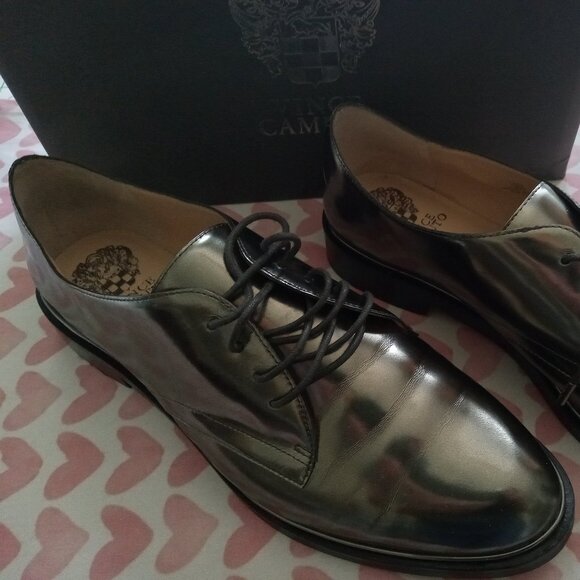 Vince Camuto Pewter Brogue shoes - Picture 2 of 4